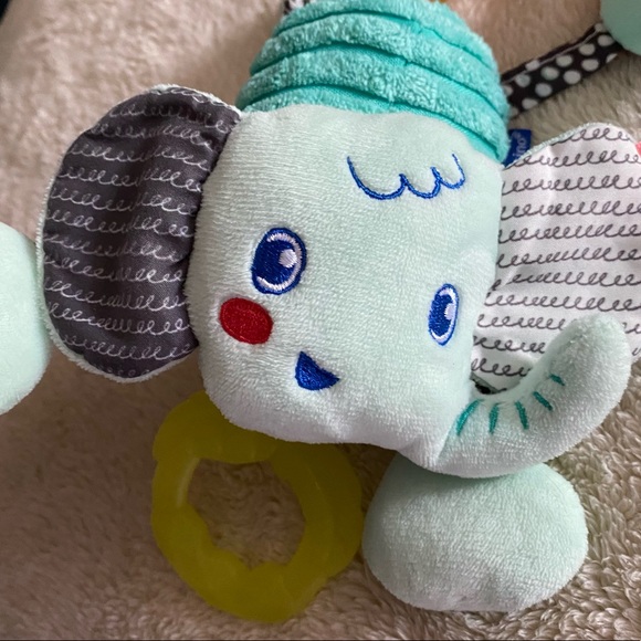Cute Elephant Car Seat Toy - Picture 7 of 7